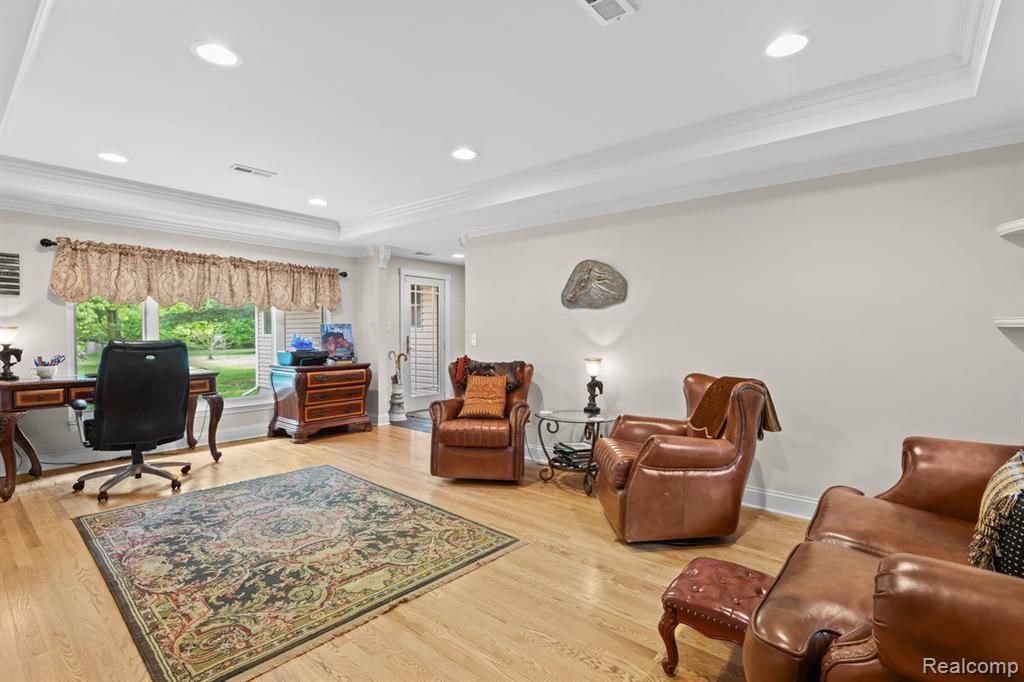 52851 Fairchild Road Chesterfield, MI 48051 - Photo 27 of 70