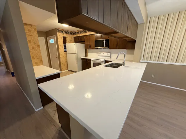 $174,500 | 14515 Wunderlich Drive, Unit 703, Houston, TX 77069