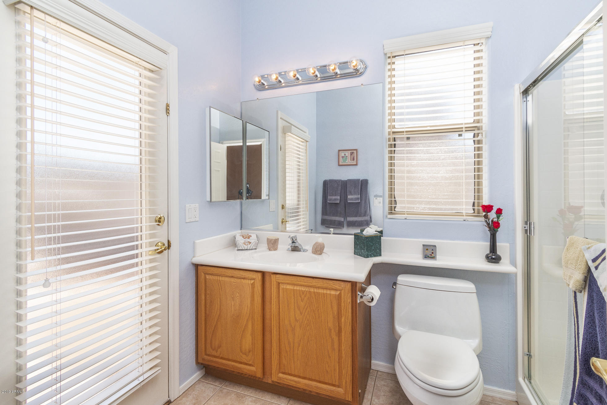 17530 West Rock Ledge Road Goodyear, AZ 85338 - Photo 25 of 54 25) GUEST BATH DOWN