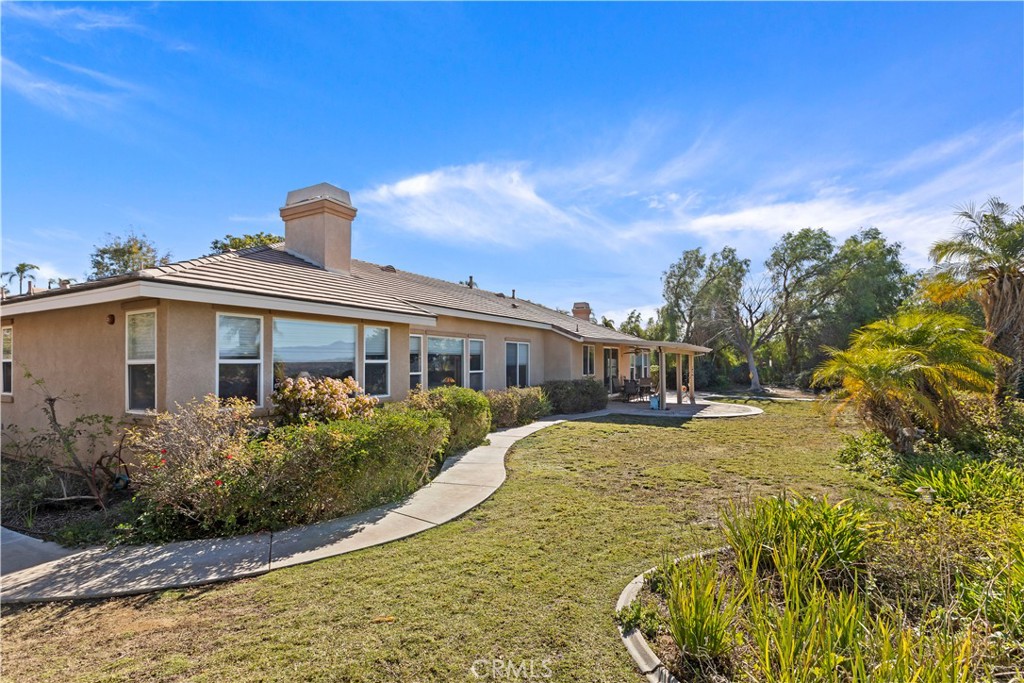 7475 Misty View Place Riverside, CA 92506 - Photo 18 of 27