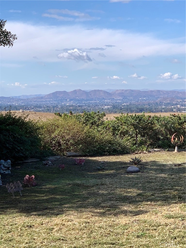 7475 Misty View Place Riverside, CA 92506 - Photo 27 of 27