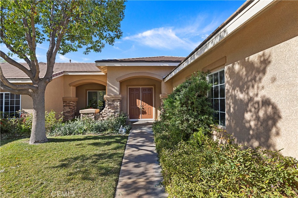 7475 Misty View Place Riverside, CA 92506 - Photo 6 of 27