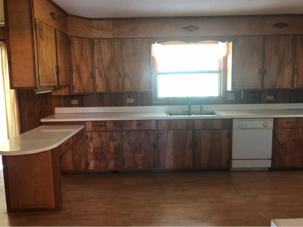 488 Lowell Stalcup Road Butler, TN 37640 - Photo 22 of 34 KITCHEN