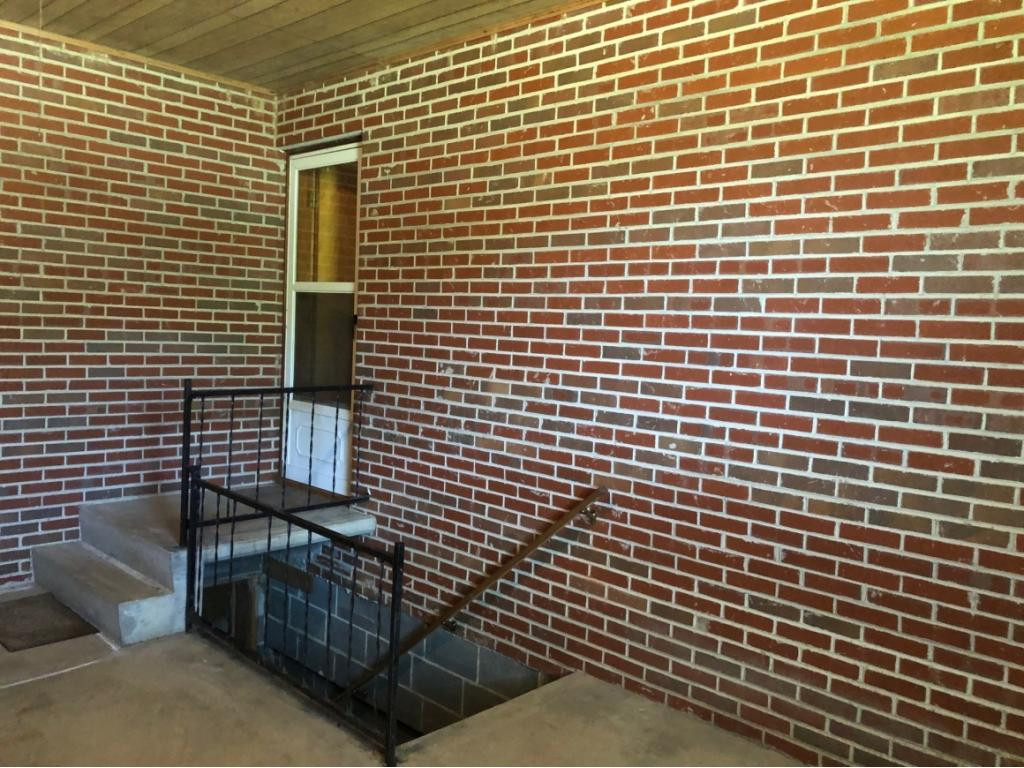 488 Lowell Stalcup Road Butler, TN 37640 - Photo 30 of 34 ENTRY TO BASEMENT FROM GARAGE