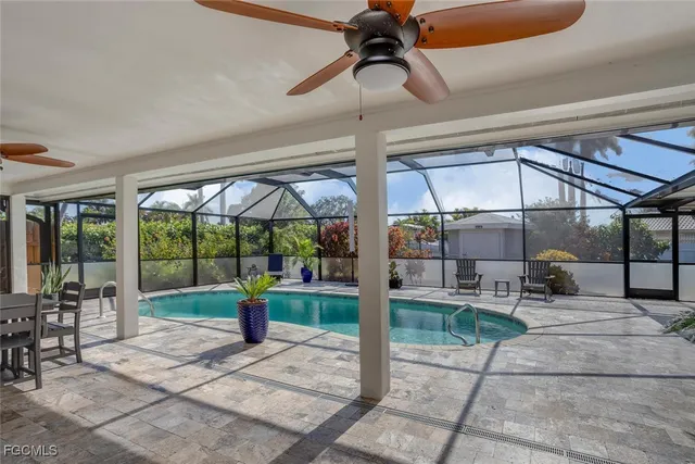 $759,000 | 1026 South Town And River Drive, Fort Myers, FL 33919