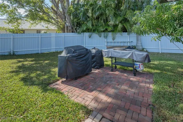 $759,000 | 1026 South Town And River Drive, Fort Myers, FL 33919