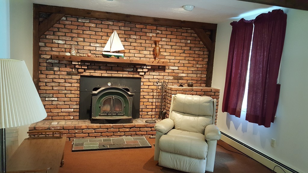 25 Spring Street Wrentham, MA 02093 - Photo 6 of 10