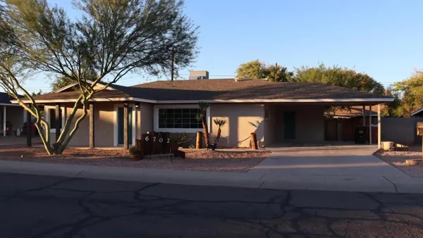 $3,500 | 6702 East Almeria Road, Scottsdale, AZ 85257