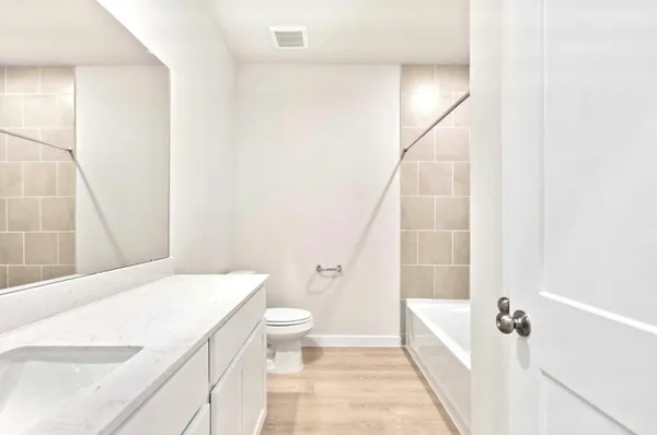 $2,195 | 32915 Silver Mdw Way, Brookshire, TX 77423