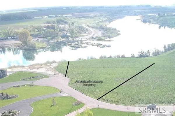 $250,000 | Lot 13 South Bay Place, American Falls, ID 83211