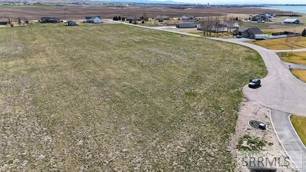 $250,000 | Lot 13 South Bay Place, American Falls, ID 83211