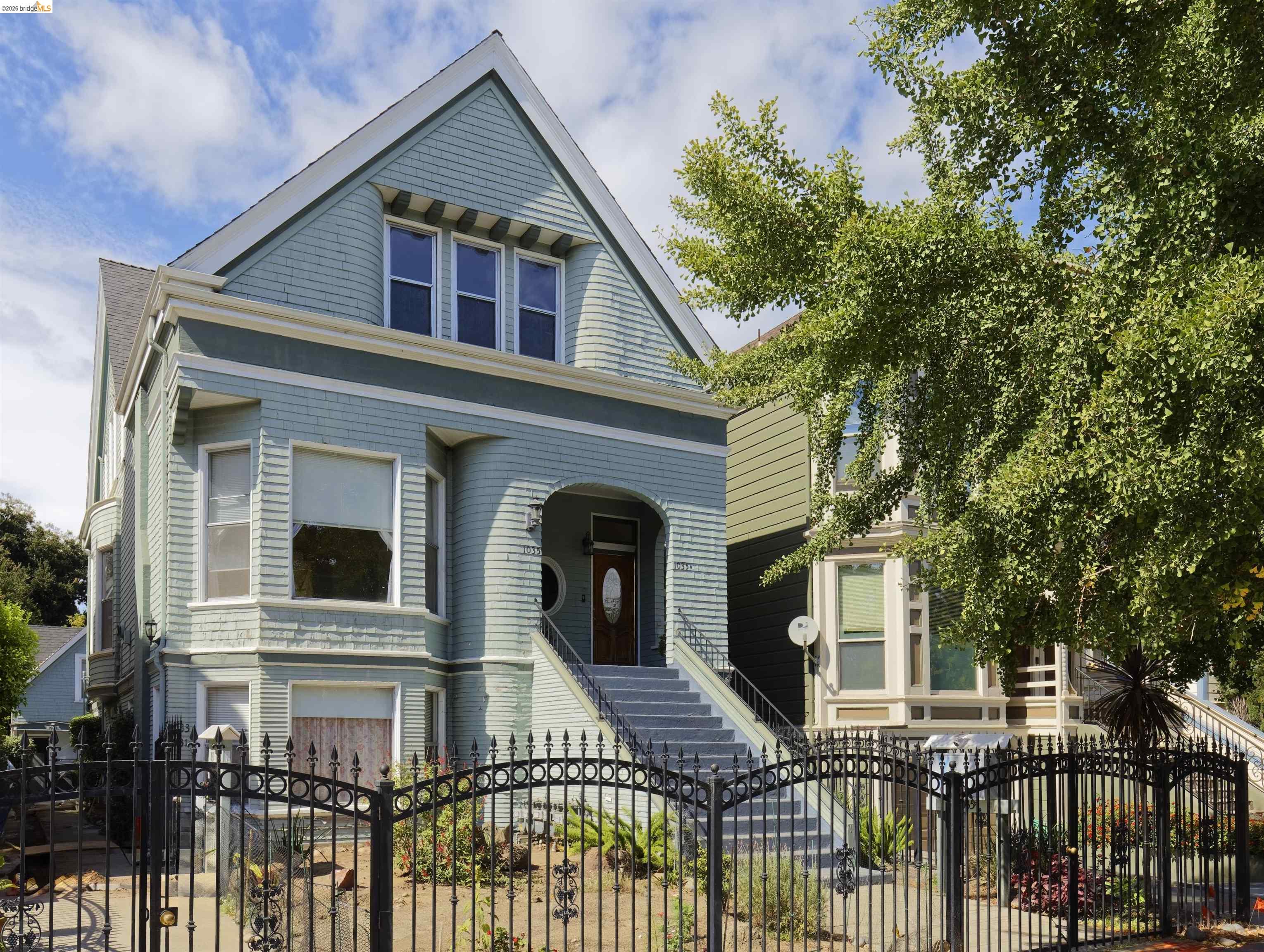 1033 Magnolia Street Oakland, CA 94607 - Photo 1 of 4