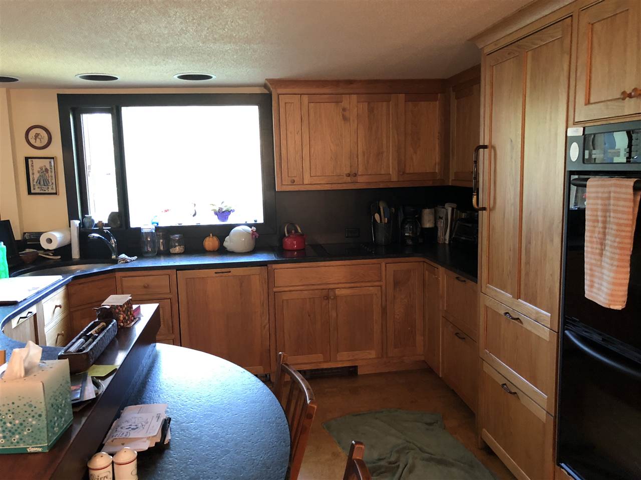 482 Woodbury Road Springfield, VT 05156 - Photo 6 of 10