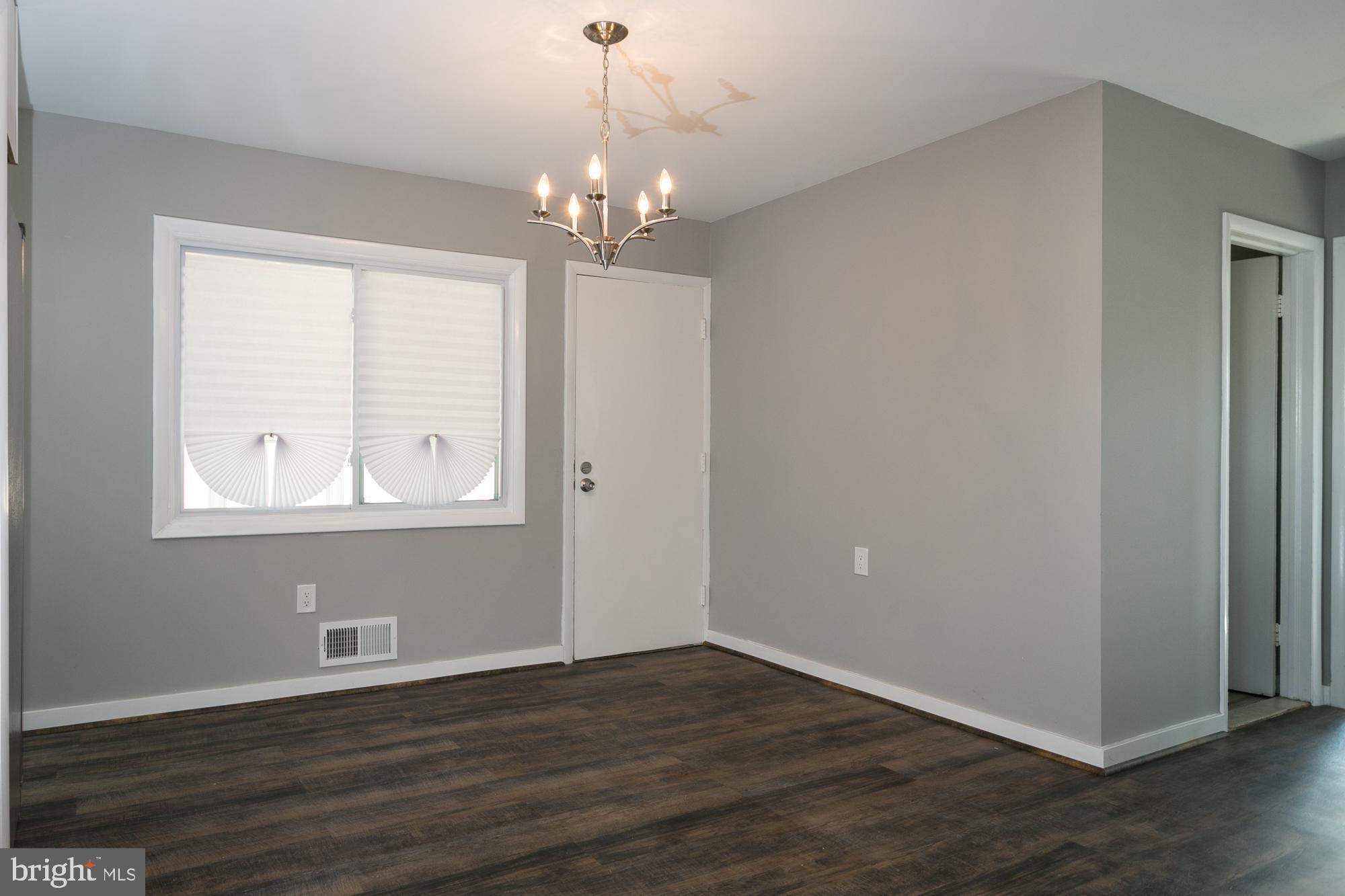 6227 Catalpha Road Baltimore, MD 21214 - Photo 5 of 22 Separate Dining Room