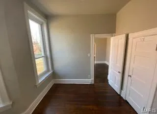 $182,000 | 5331 Ridge Avenue, St. Louis, MO 63112