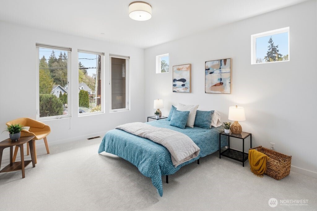 16431 Sylvester Road Southwest Burien, WA 98166 - Photo 14 of 32