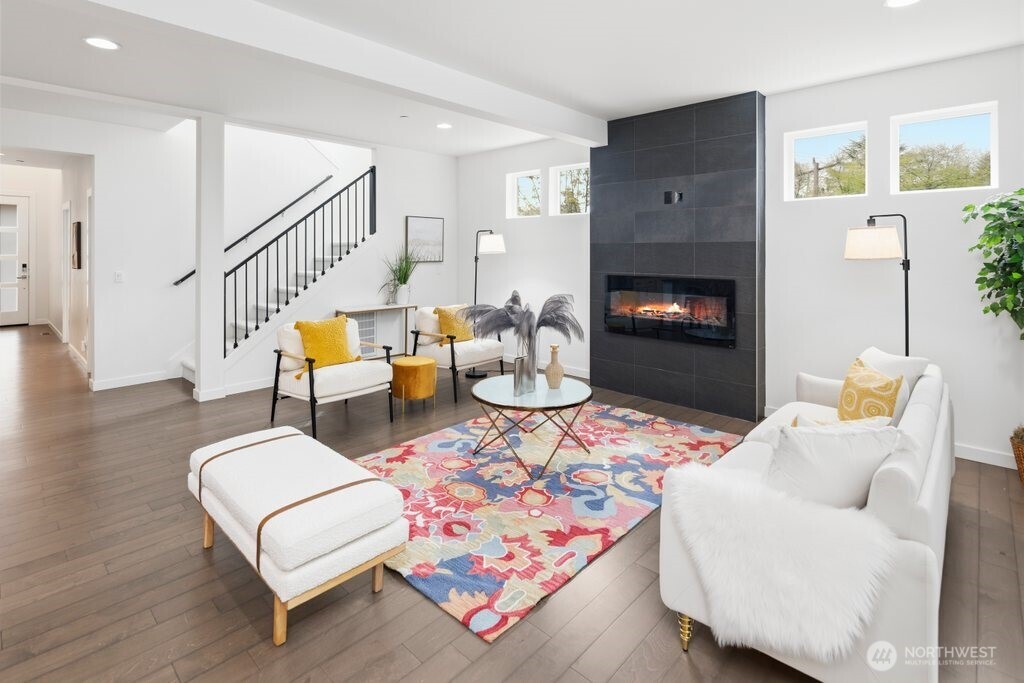 16431 Sylvester Road Southwest Burien, WA 98166 - Photo 5 of 32