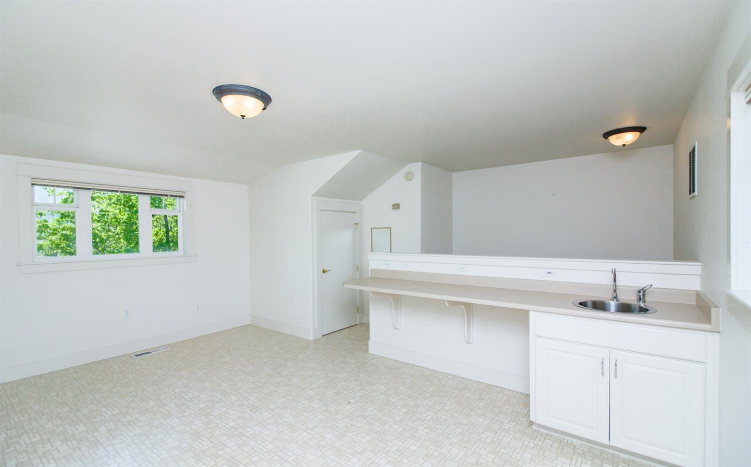741 Nepenthe Road Ashland, OR 97520 - Photo 25 of 31 Additional Photo