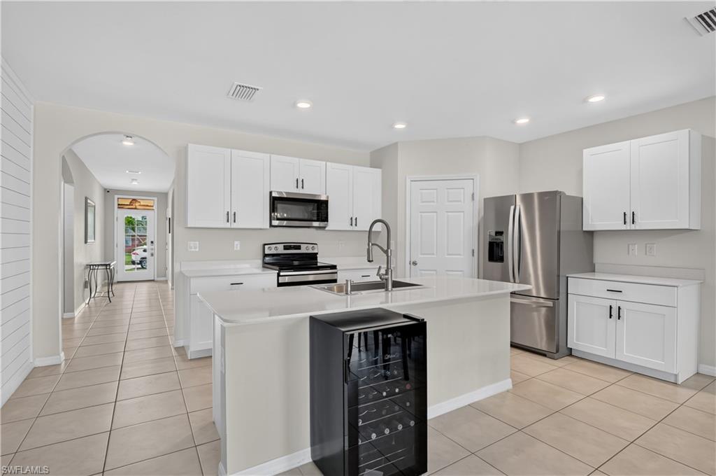 19139 Evergreen Road Fort Myers, FL 33967 - Photo 5 of 45 Gallery Image 5