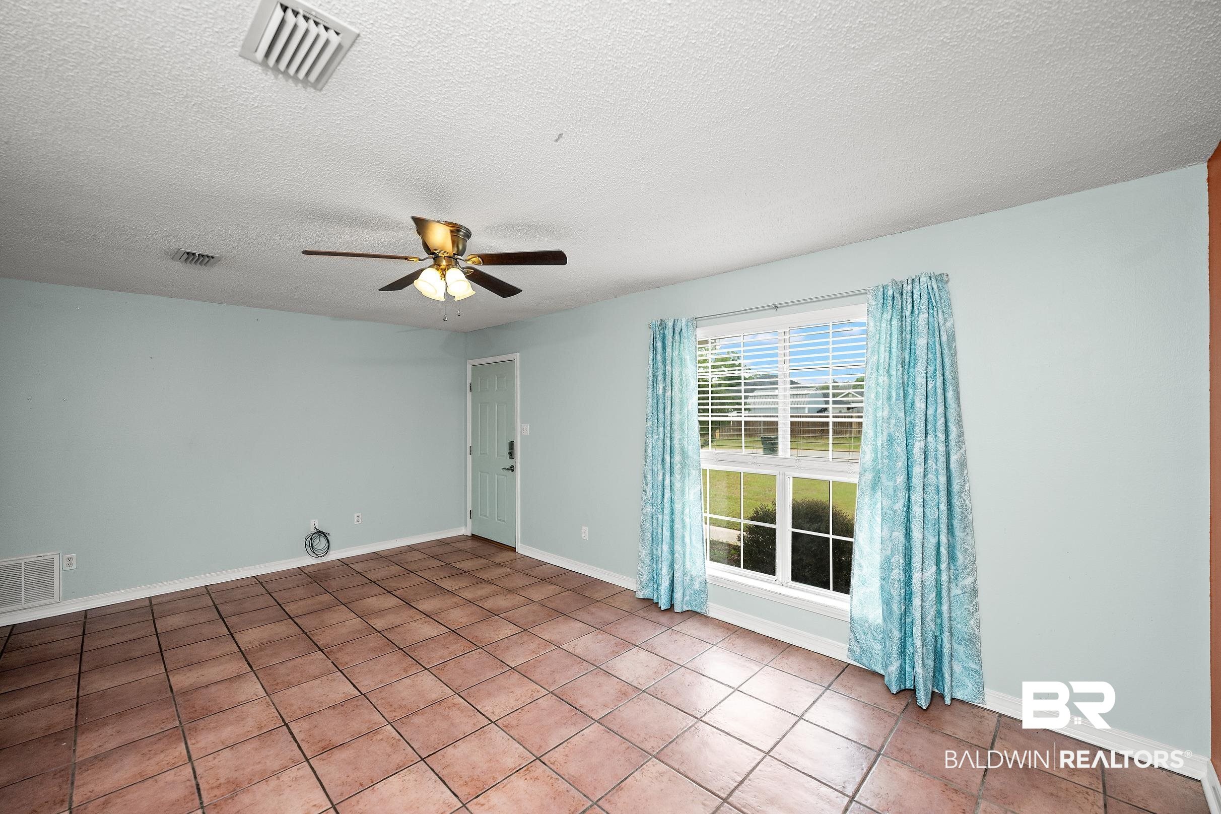 16204 Pointer Drive Foley, AL 36535 - Photo 9 of 43