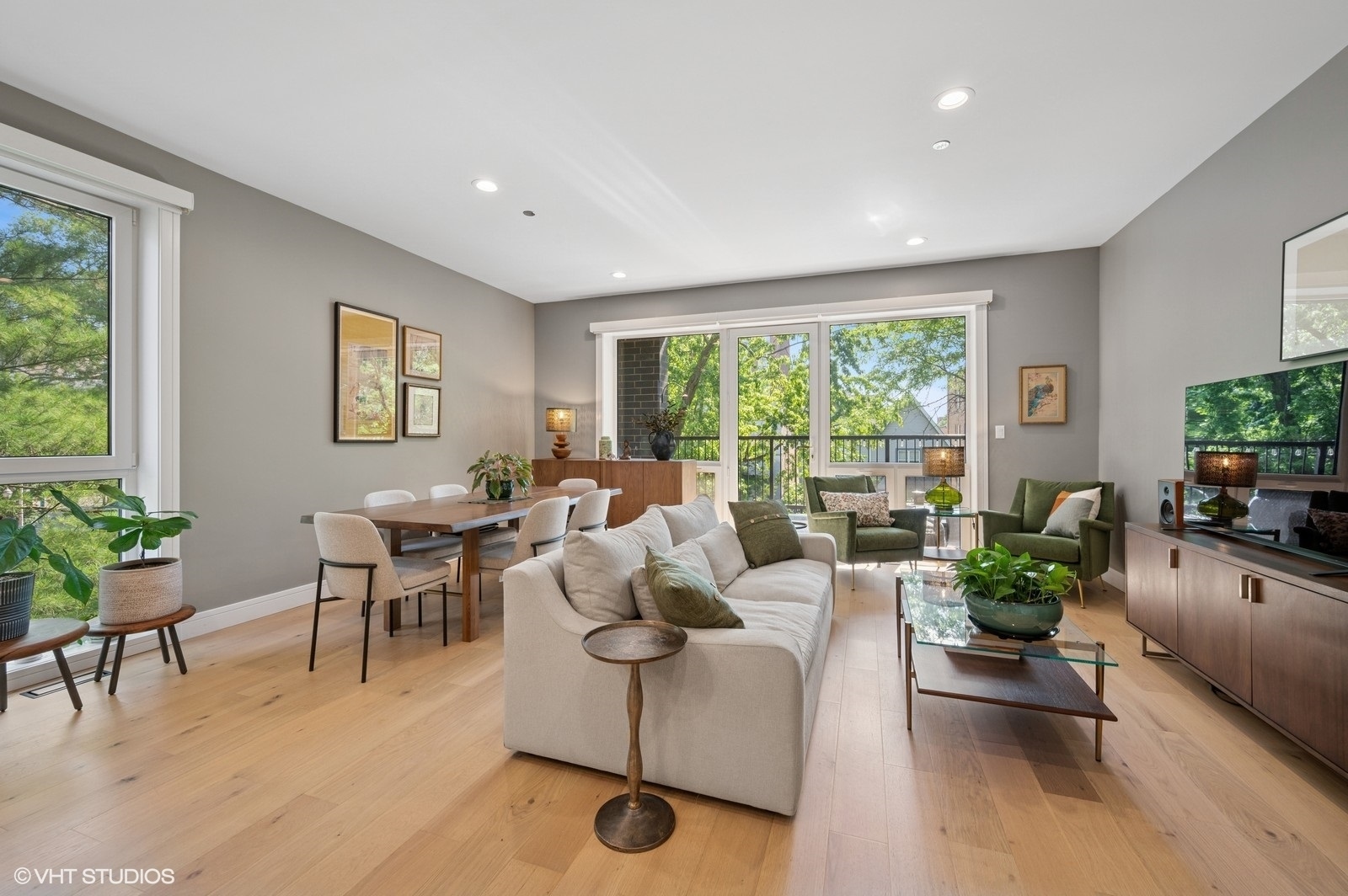 4932 North Kenmore Avenue, Unit 2N Chicago, IL 60640 - Photo 6 of 20