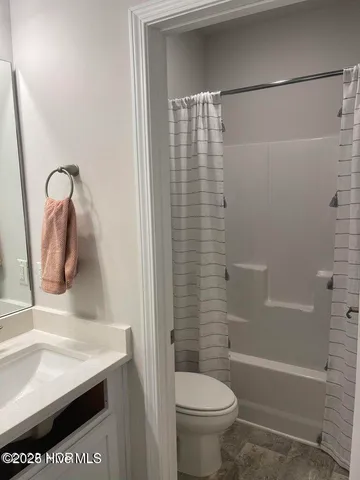 $389,300 | 212 Poker House Road, Grimesland, NC 27837