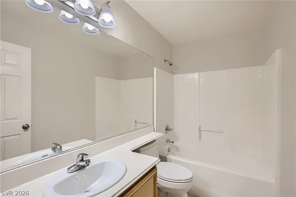 $1,902 | 11149 Rose Reflet Place, Las Vegas, NV 89144