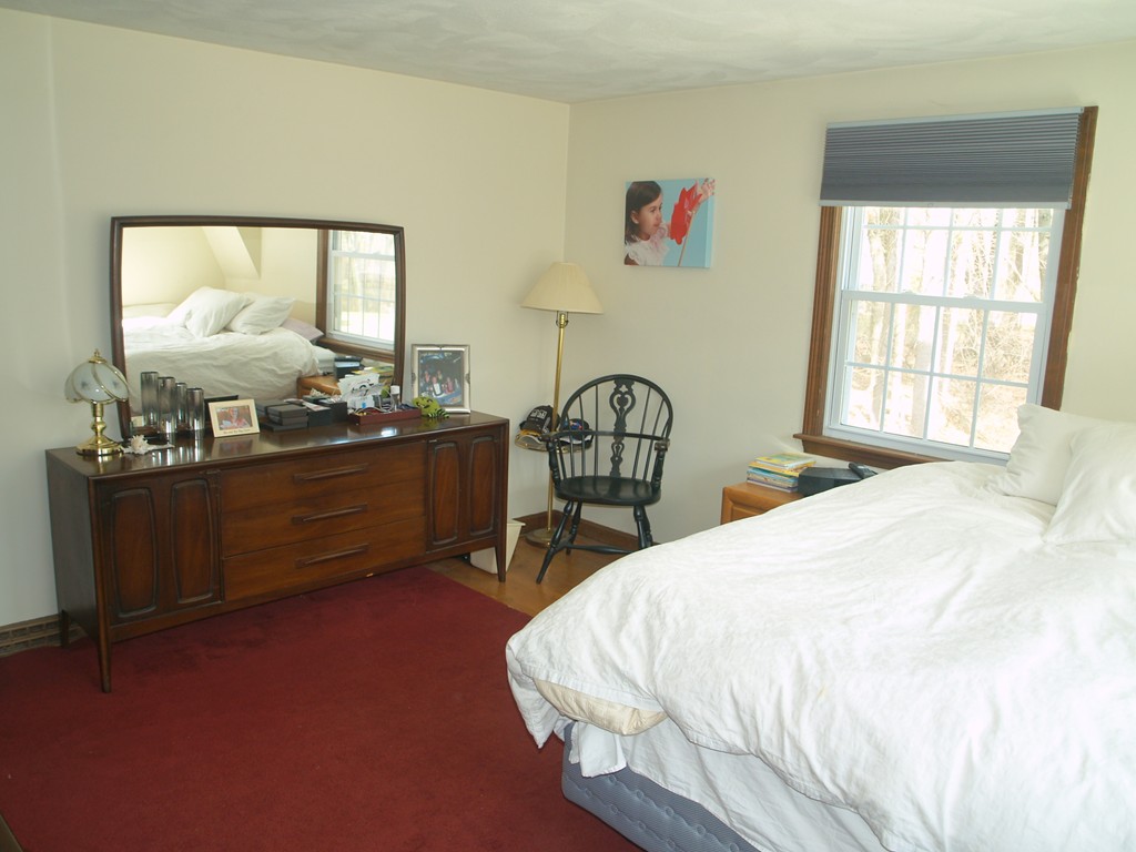 9 Wagontrail Road Chelmsford, MA 01824 - Photo 12 of 17 Gallery Image 12