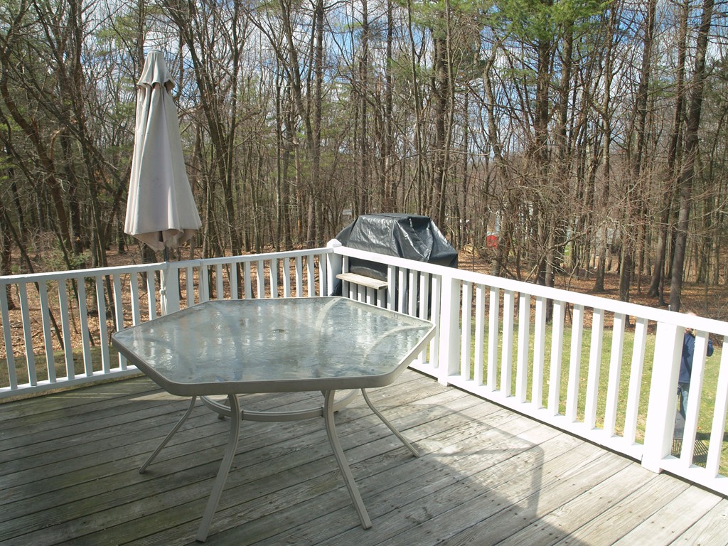 9 Wagontrail Road Chelmsford, MA 01824 - Photo 16 of 17 Gallery Image 16
