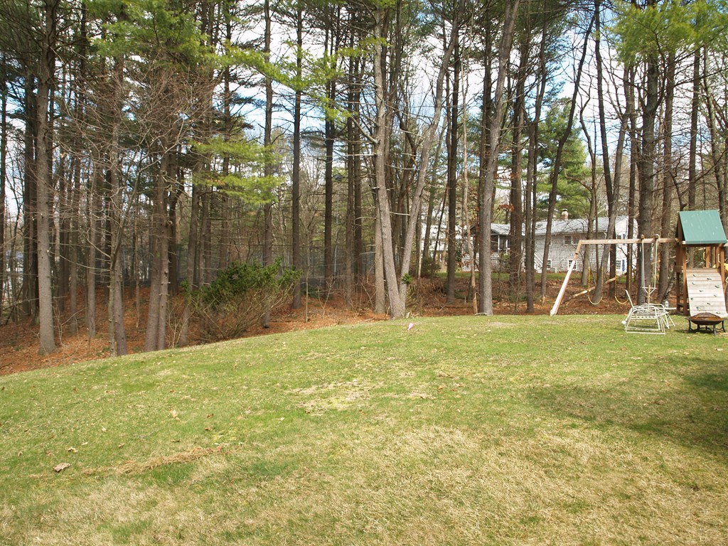 9 Wagontrail Road Chelmsford, MA 01824 - Photo 17 of 17 Gallery Image 17