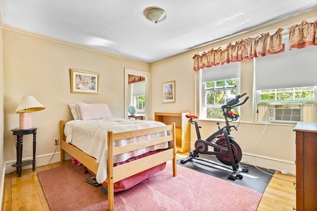 25 Briarfield Road Milton, MA 02186 - Photo 23 of 41 Gallery Image 23