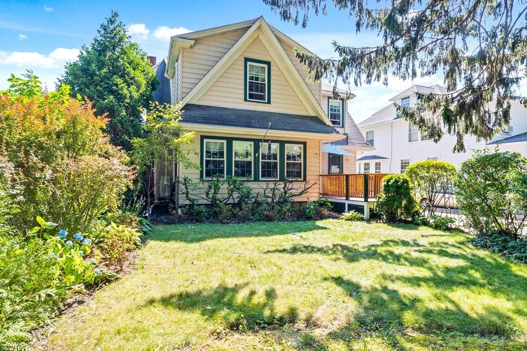 25 Briarfield Road Milton, MA 02186 - Photo 37 of 41 Gallery Image 37