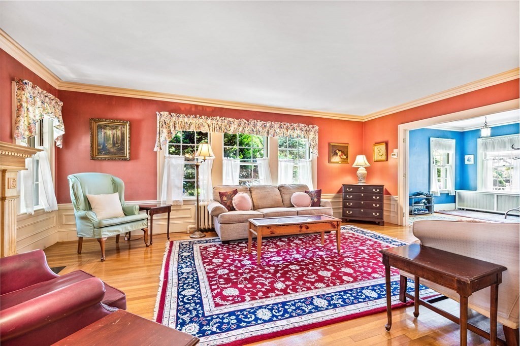 25 Briarfield Road Milton, MA 02186 - Photo 9 of 41 Gallery Image 9