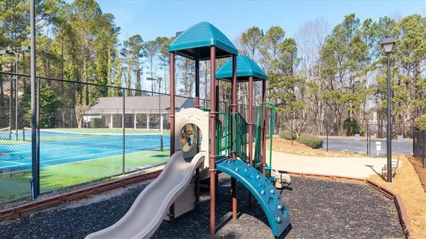 $575,000 | 2608 Wendover Court, Buford, GA 30518