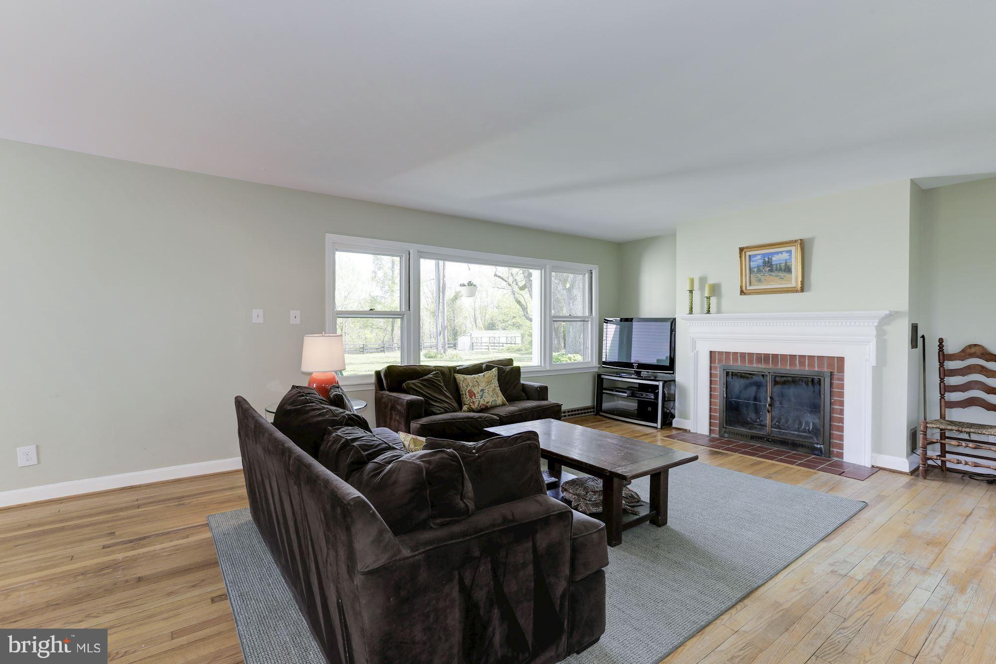 222 South River Clubhouse Road Edgewater, MD 21037 - Photo 20 of 30 Family Room