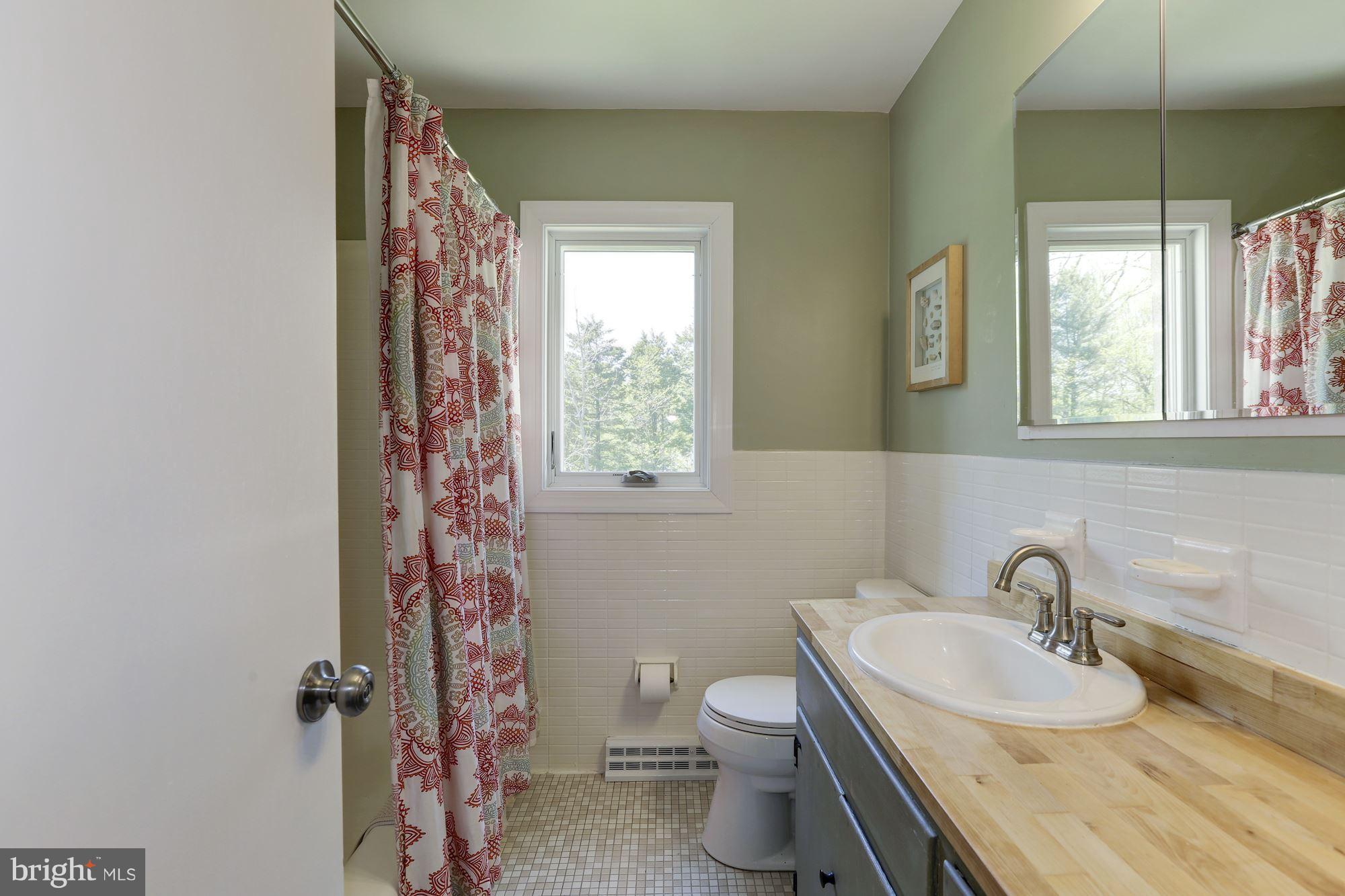 222 South River Clubhouse Road Edgewater, MD 21037 - Photo 24 of 30 Main Floor Full Bath