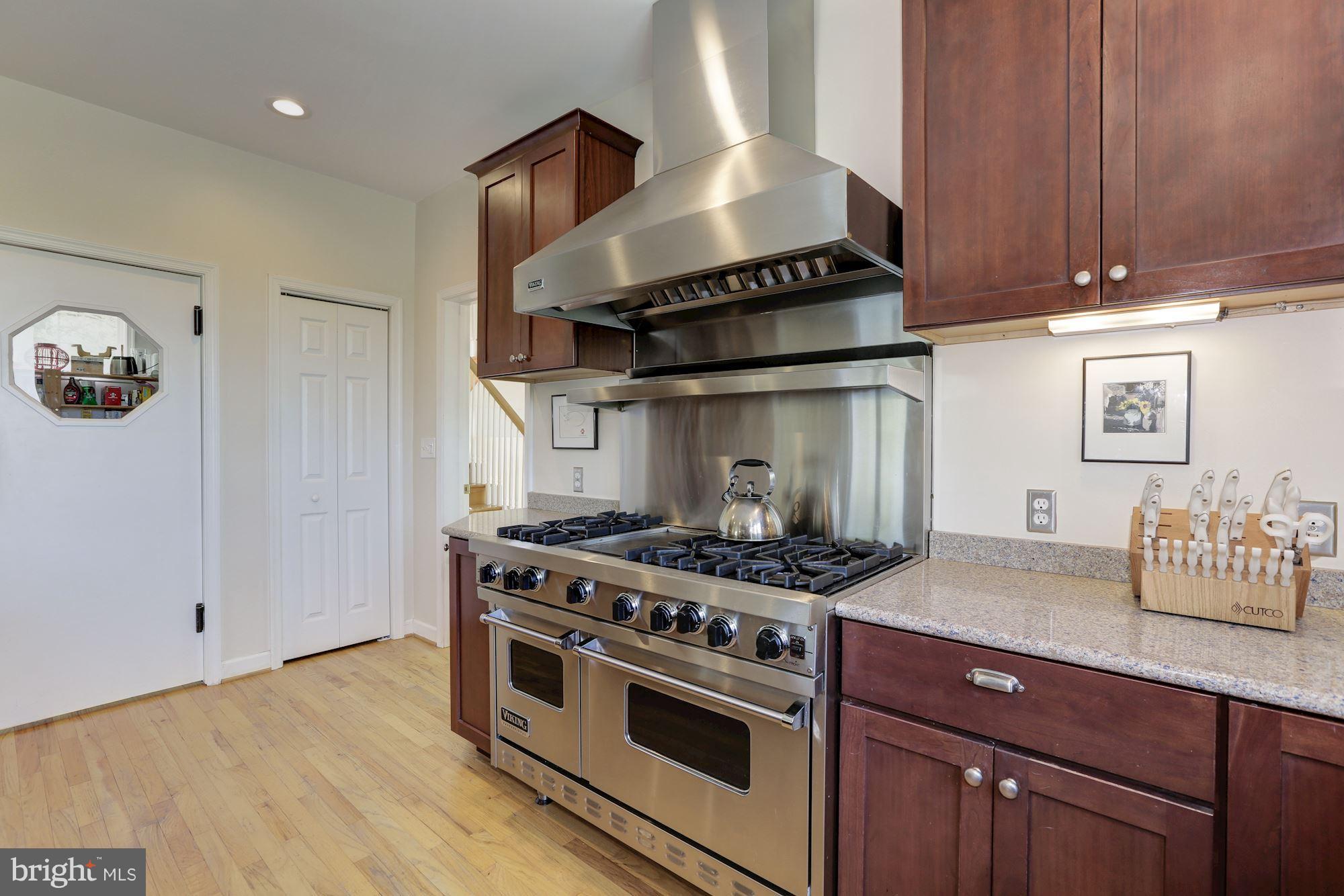 222 South River Clubhouse Road Edgewater, MD 21037 - Photo 9 of 30 Kitchen