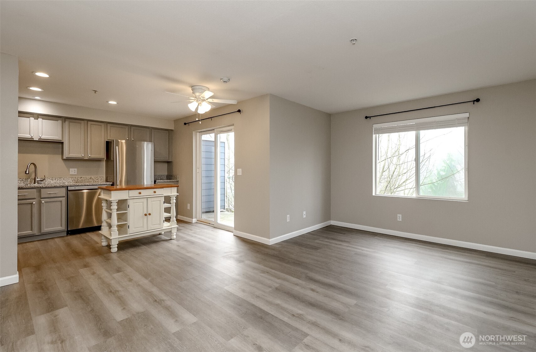 3939 10th Street Southeast, Unit G3 Puyallup, WA 98374 - Photo 11 of 25