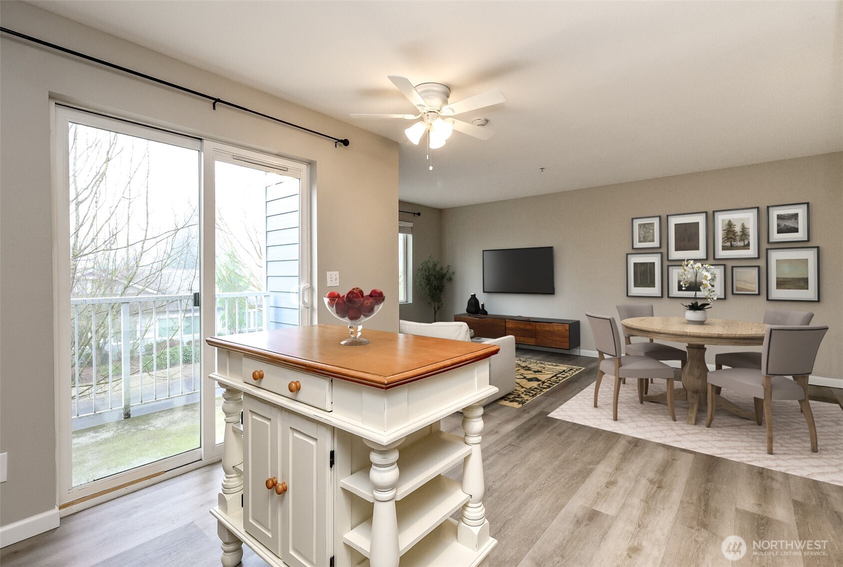 3939 10th Street Southeast, Unit G3 Puyallup, WA 98374 - Photo 3 of 25