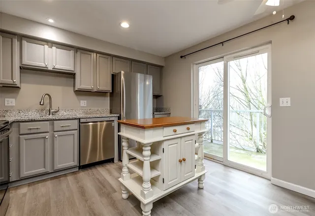 $324,950 | 3939 10th Street Southeast, Unit G3, Puyallup, WA 98374