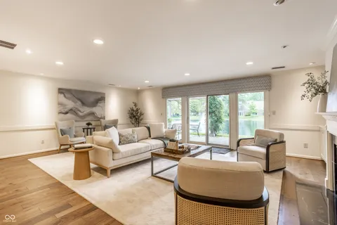 $850,000 | 220 Olde Mill Cove, Indianapolis, IN 46260