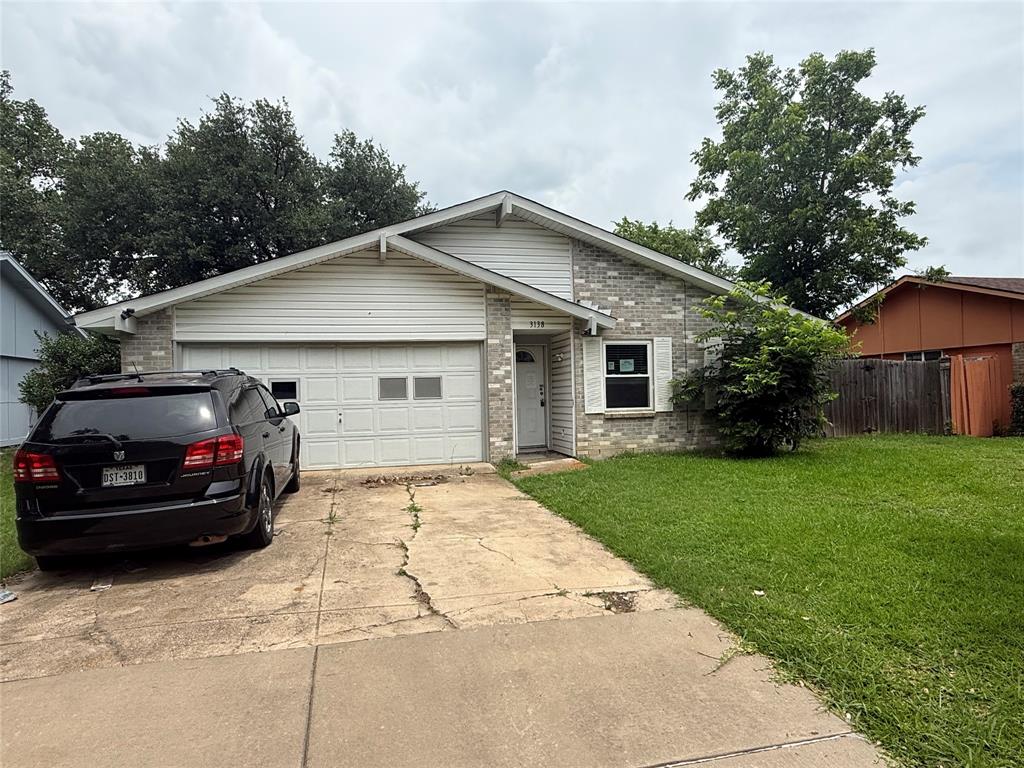 3138 Abbey Road Carrollton, TX 75007 - Photo 2 of 30