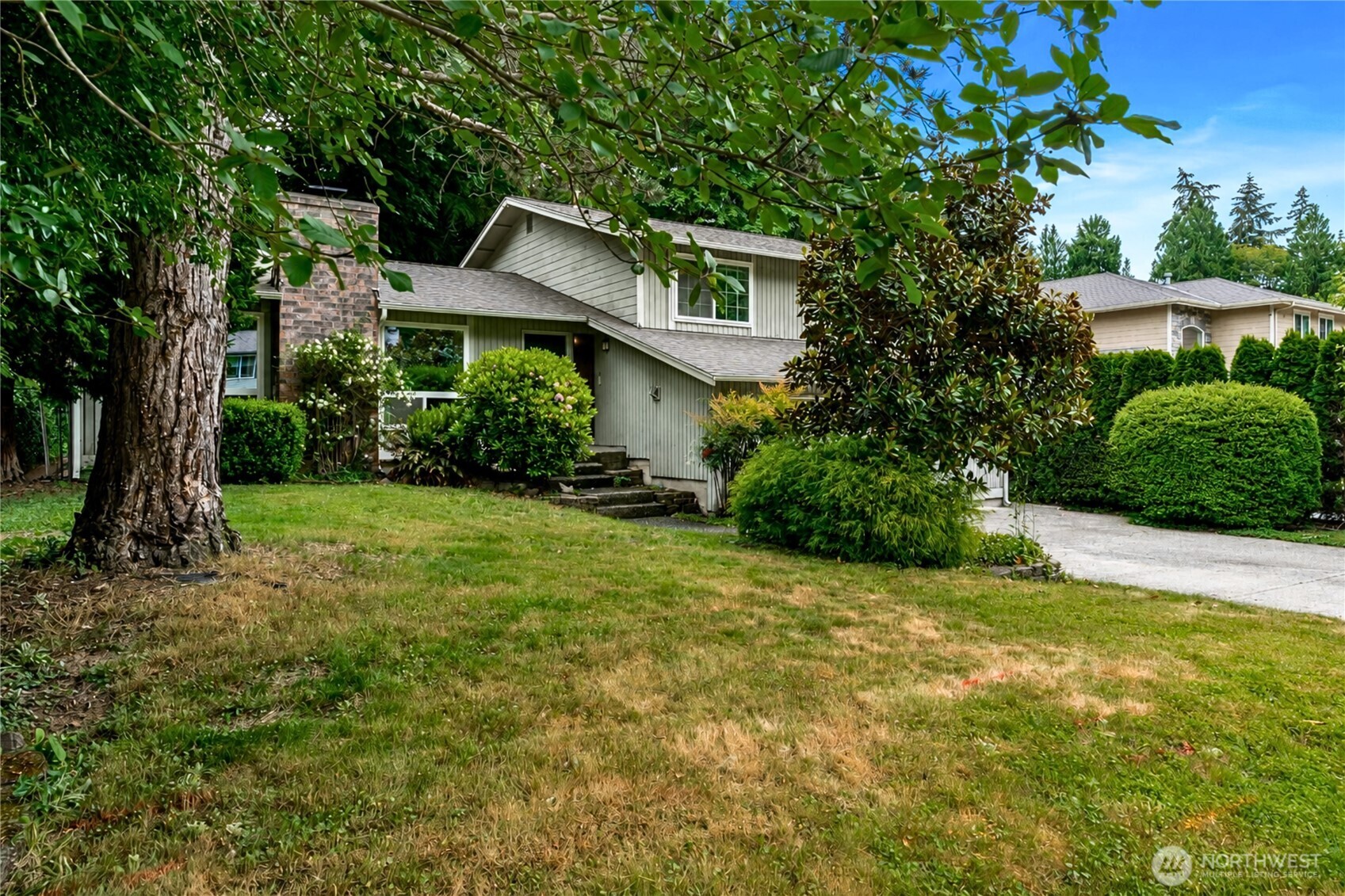 14616 106th Avenue Northeast Bothell, WA 98011 - Photo 5 of 40