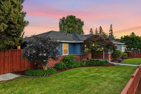 $1,899,000 | 944 Malone Road, San Jose, CA 95125