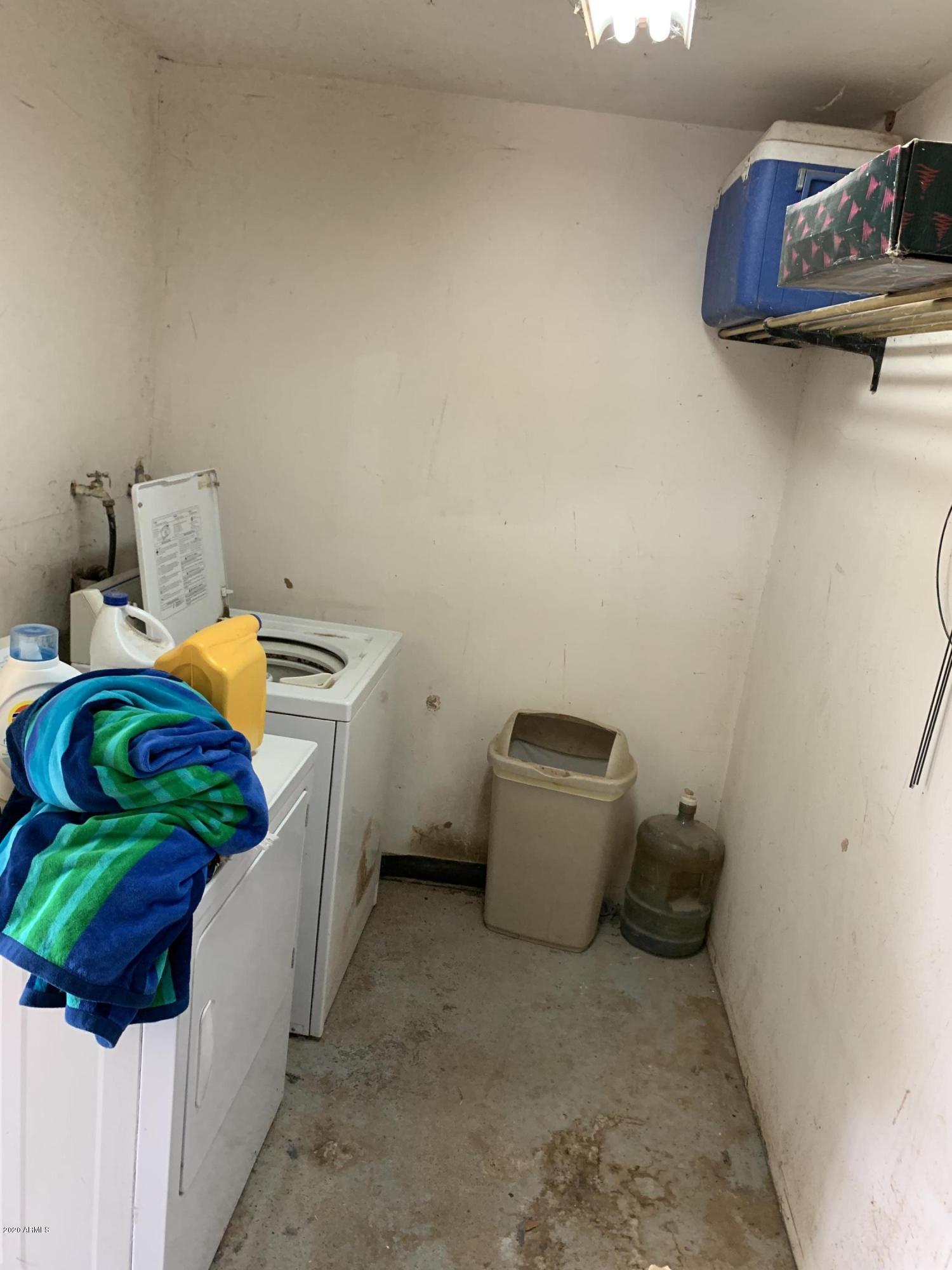 43651 North Jackrabbit Road San Tan Valley, AZ 85140 - Photo 37 of 42 Indoor laundry off sunroom