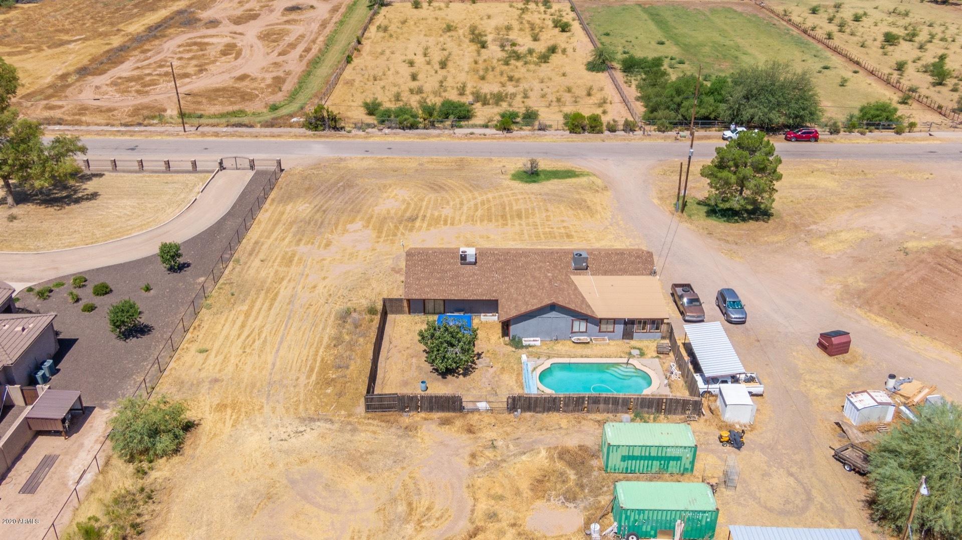 43651 North Jackrabbit Road San Tan Valley, AZ 85140 - Photo 6 of 42 Fully fenced Play Pool