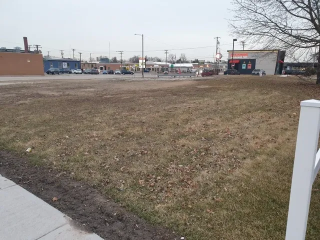 $129,000 | 18 West South Street, Plano, IL 60545