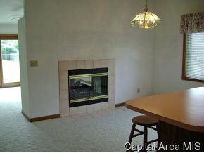 514 Golf Road Springfield, IL 62704 - Photo 3 of 11