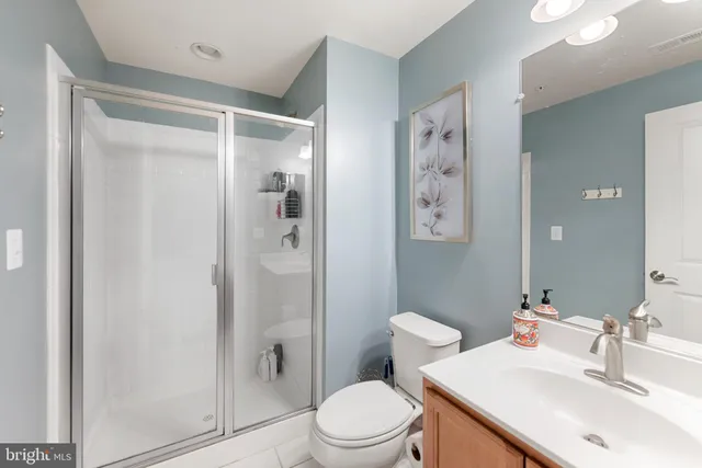 $6,500 | 710 East Howell Avenue, Alexandria, VA 22301