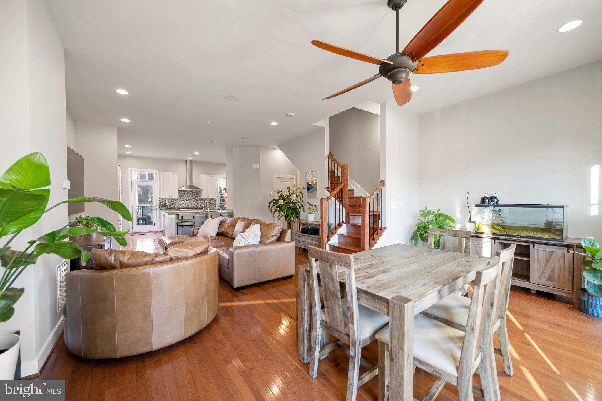 710 East Howell Avenue Alexandria, VA 22301 - Photo 43 of 43 a living room with furniture kitchen view and a wooden floor